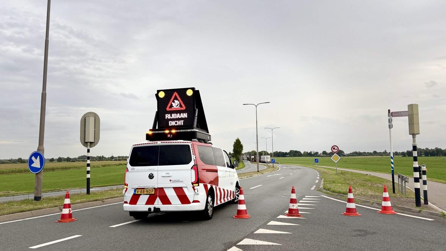 N201 dicht na ongeval bij Loenen aan de Vecht