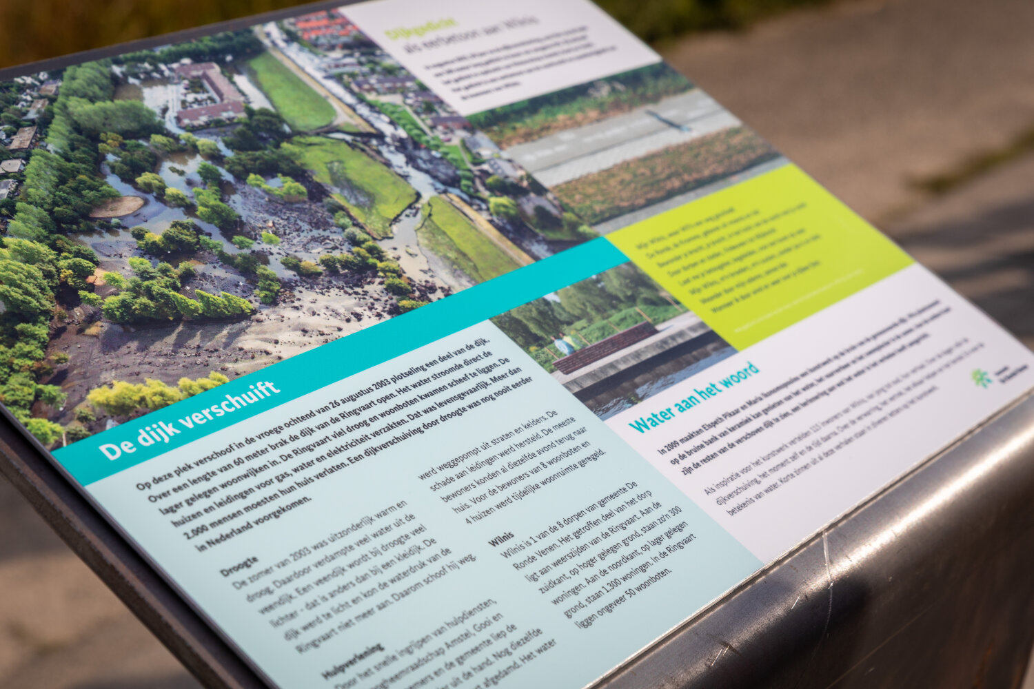 Nieuw informatiepaneel houdt herinnering aan dijkverschuiving Wilnis levend
