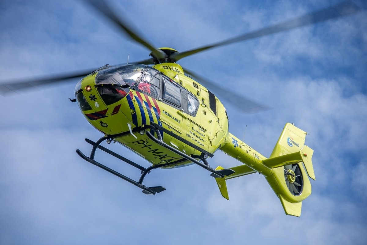 [GEVONDEN] Politie zoekt familie van onwel geworden hardloper Amstelhoek