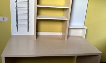 Bureau - gratis af te halen
