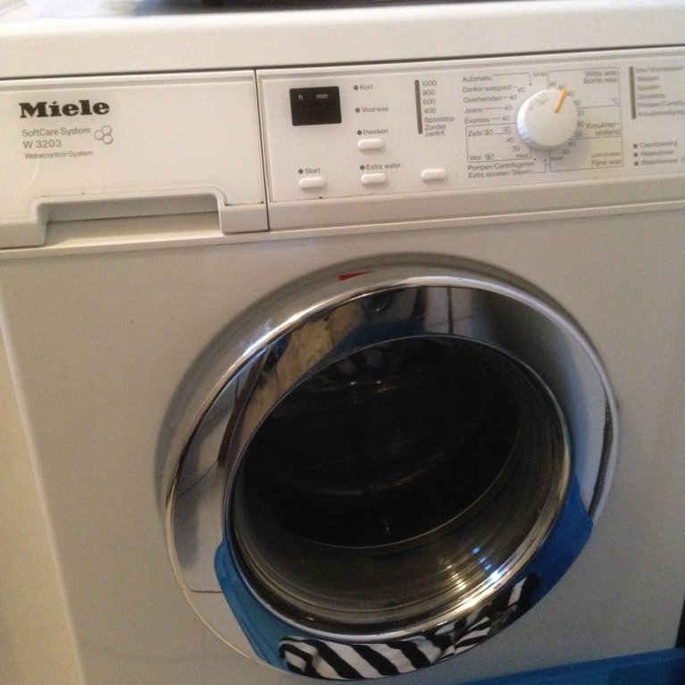 0297.nl | Te koop wasmachine en droger van Miele. aangeboden